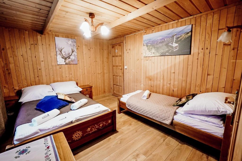 غرفة ثلاثية مطلة على الجبل. في Gościniec Kukułka z Jacuzzi